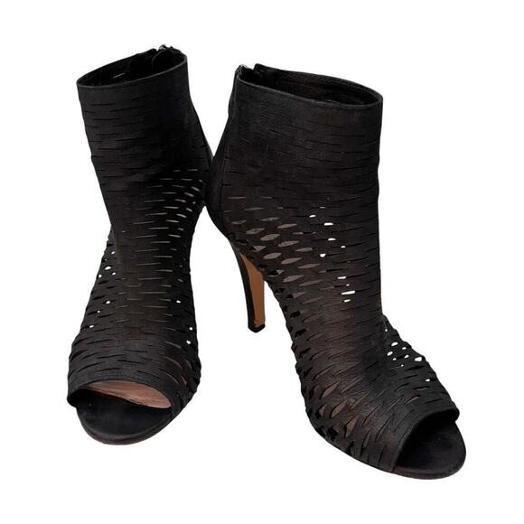 Vince Camuto Cutout Open Toe Bootie Black Size 8/38 - Picture 2 of 11